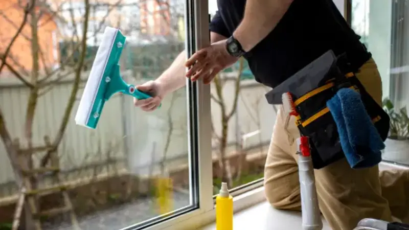 Step-by-Step Guide to Local Window Cleaning