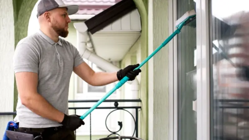 How to Choose Exterior Cleaning Experts for Your Home?